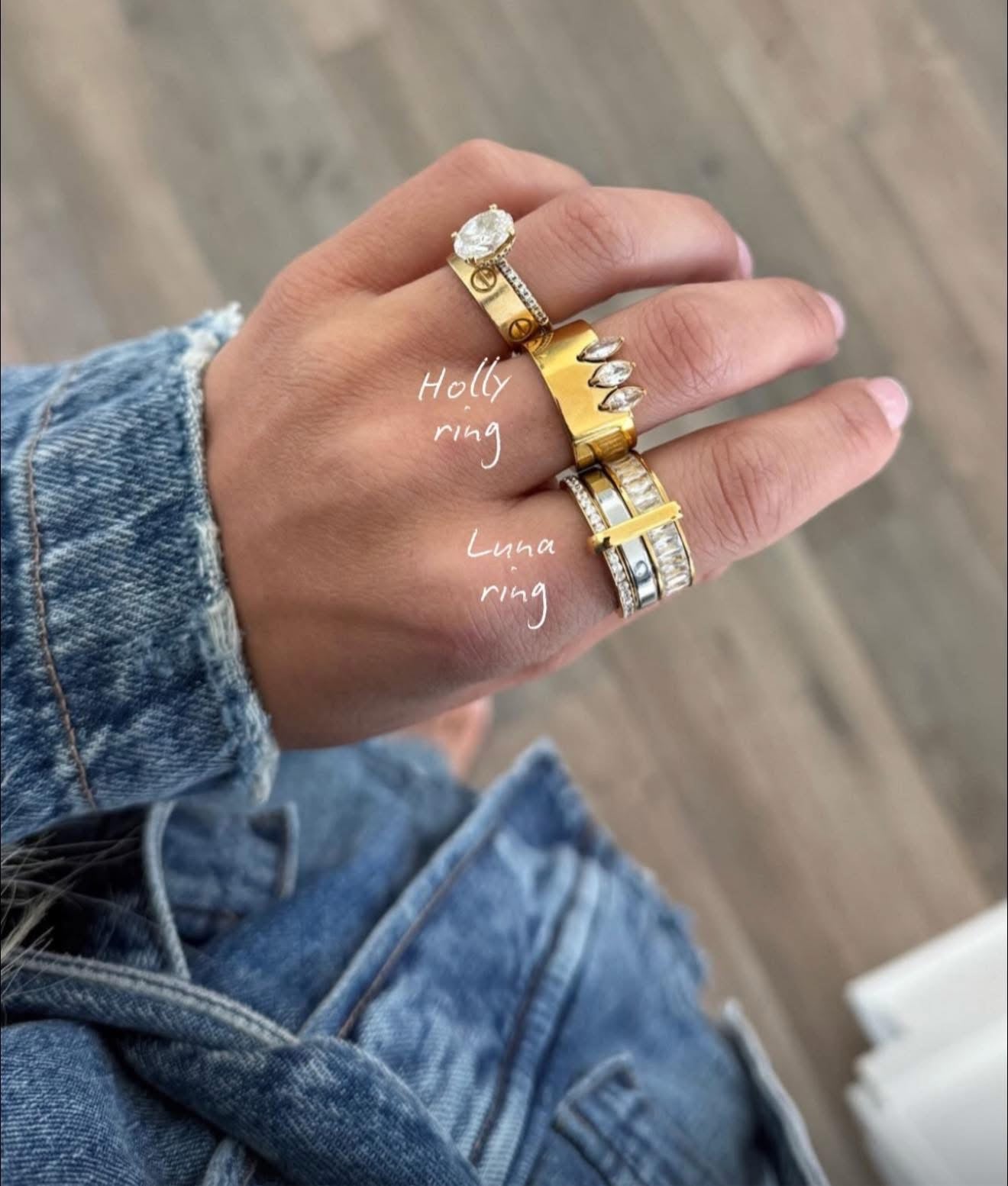 Holly Ring