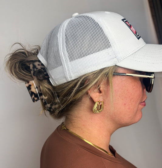 Indie Hat Clip — 3 Colors Available
