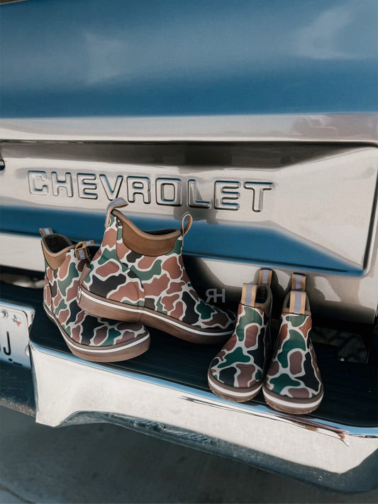 Adult Camo Deck Boots