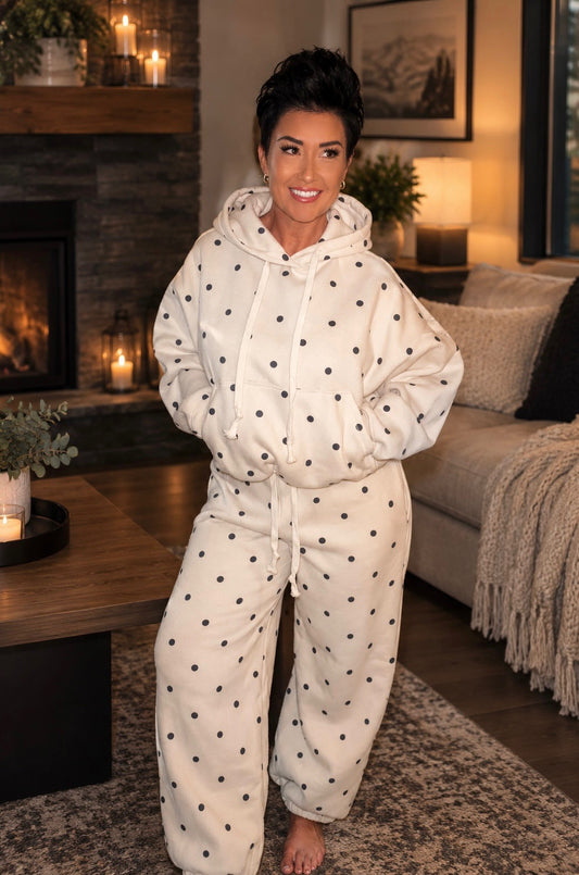 VEVERET Polka Set in Washed Ivory & Navy